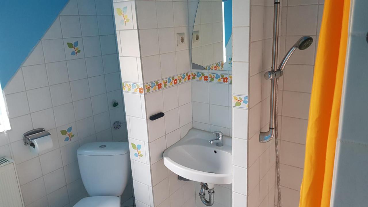 Zimmervermietung Zahn Baalberge エクステリア 写真