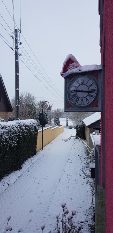 Zimmervermietung Zahn Baalberge エクステリア 写真