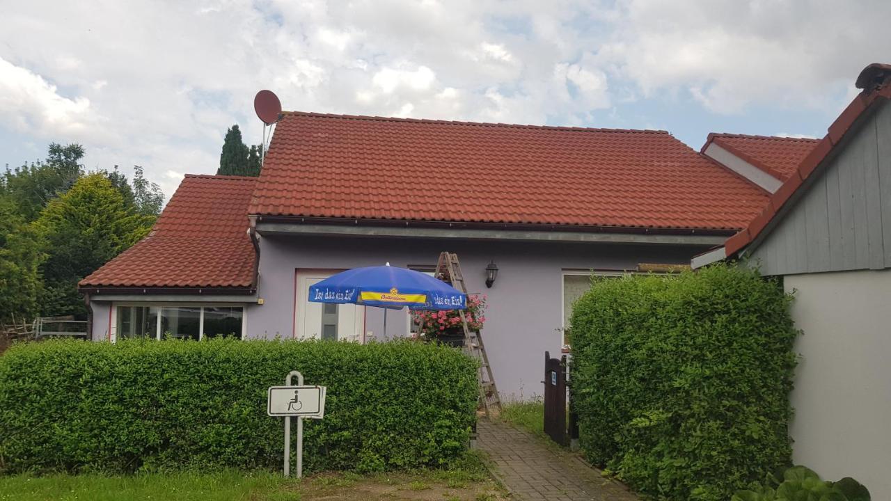 Zimmervermietung Zahn Baalberge エクステリア 写真