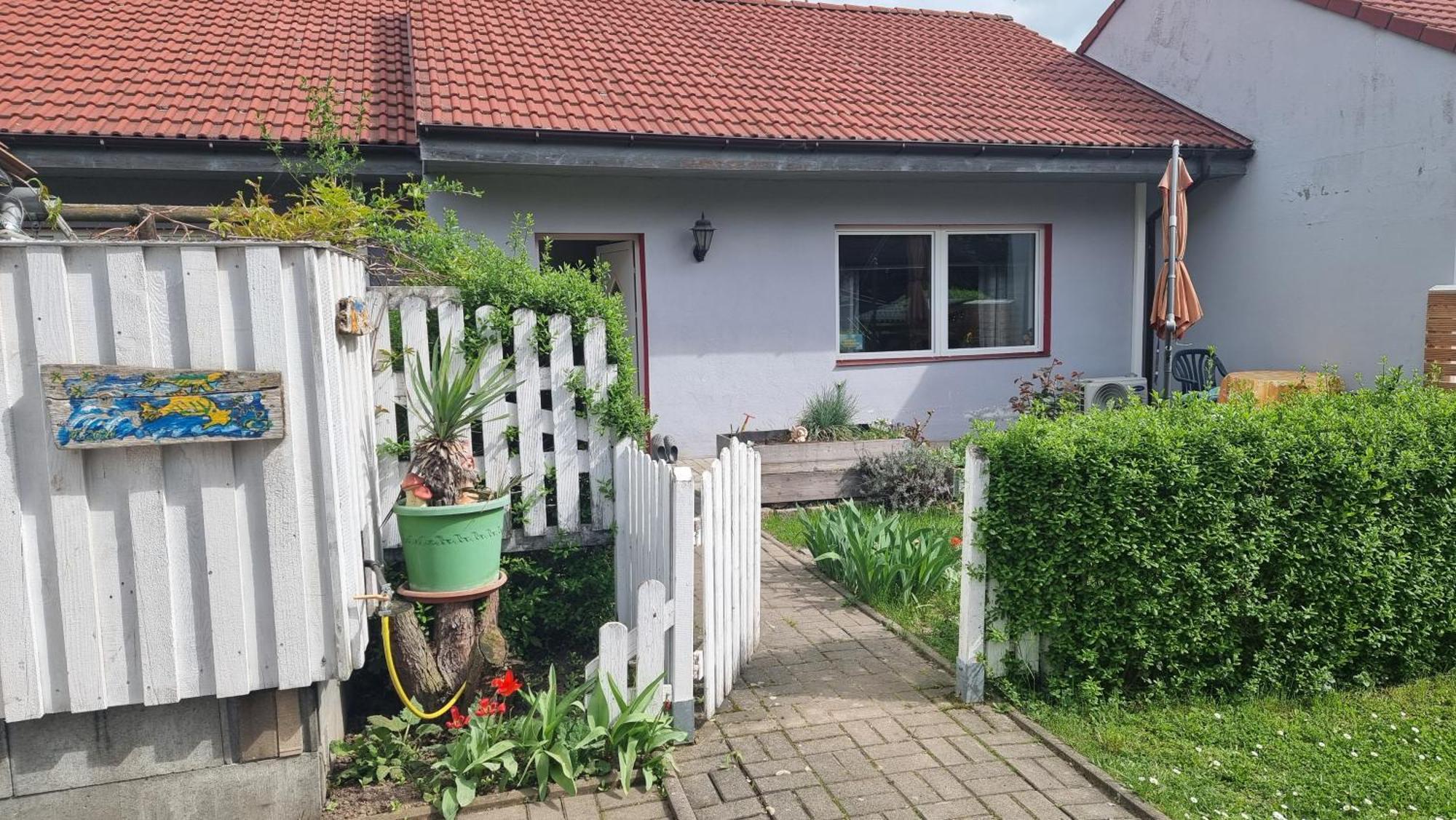 Zimmervermietung Zahn Baalberge エクステリア 写真